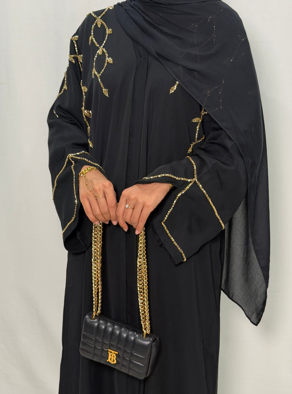 Noor Vine button-up Abaya