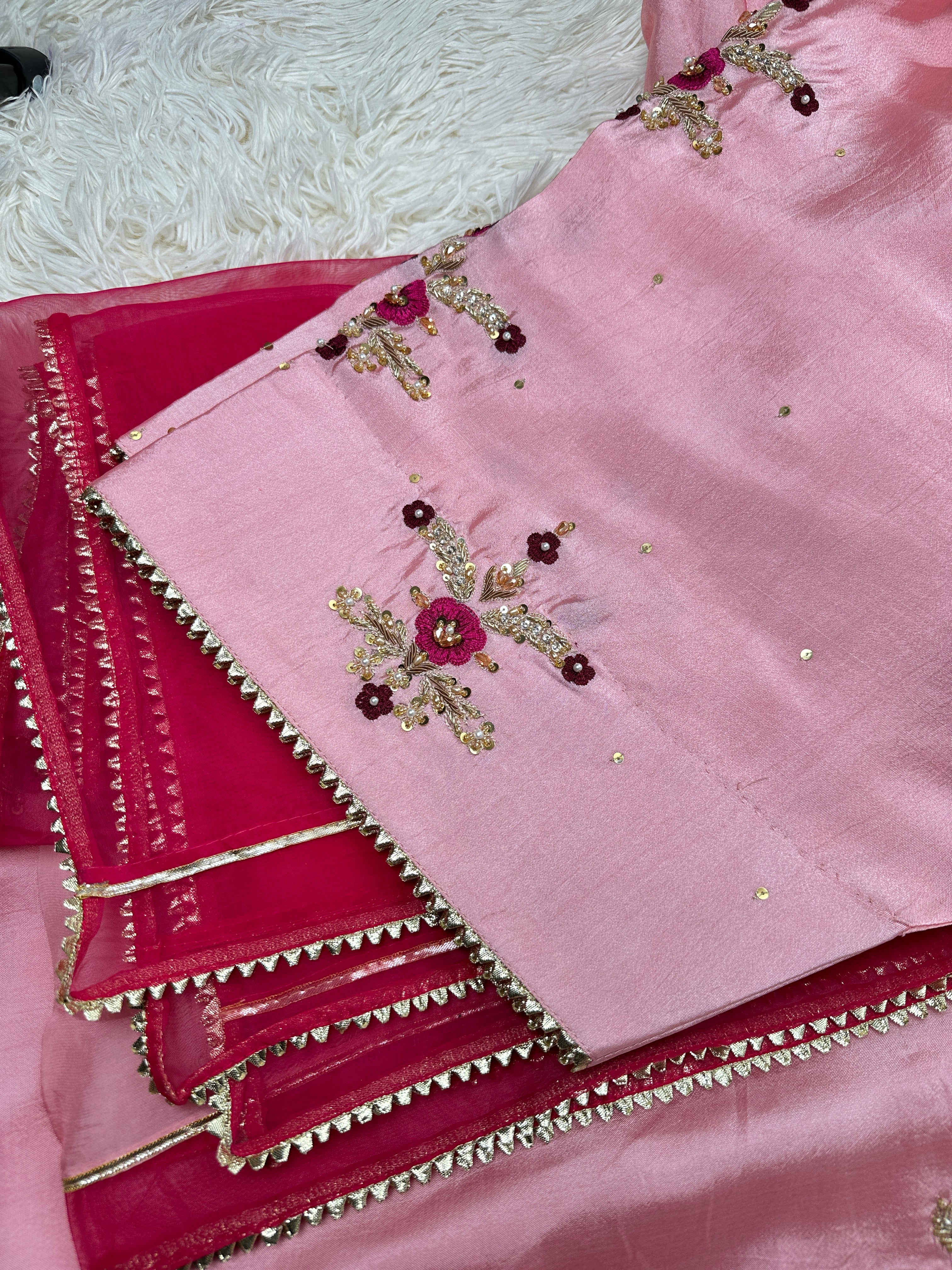 GULAAB ✨🌸