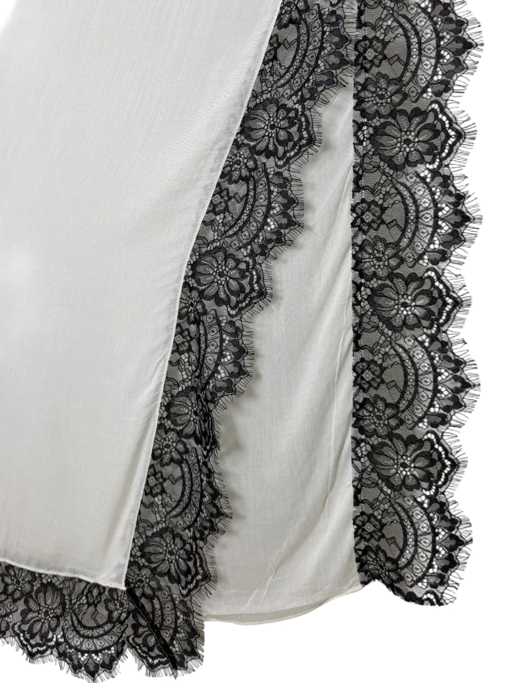 Noir Lace- Modal Hijab